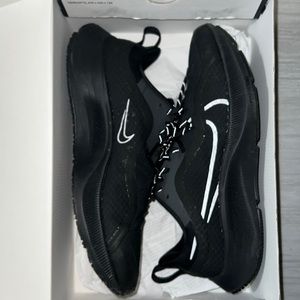 Nike Air ZM Pegasus 37 Shield  Black/Anthracite 11.5 Men (pre-owned)